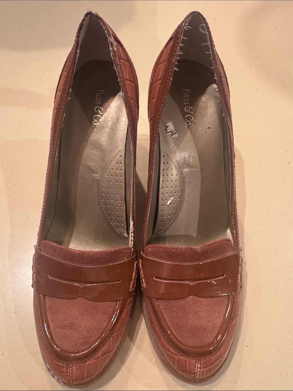 ☀️2 FOR 20!☀️ G.H. Bass & Co. Chestnut Brown Penny Loafer heels